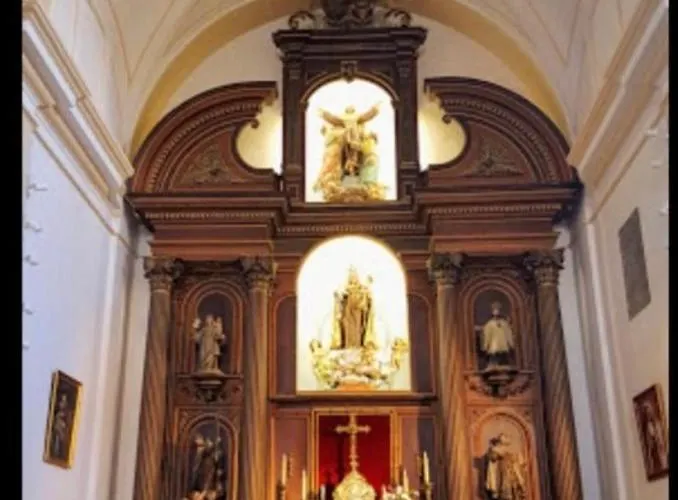 Santa Teresa Апартаменты Альба-де-Тормес